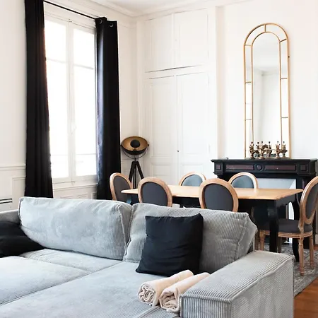 Maison Belle Epoque - Immeuble Haussmannien Spacieux Et Elegant *